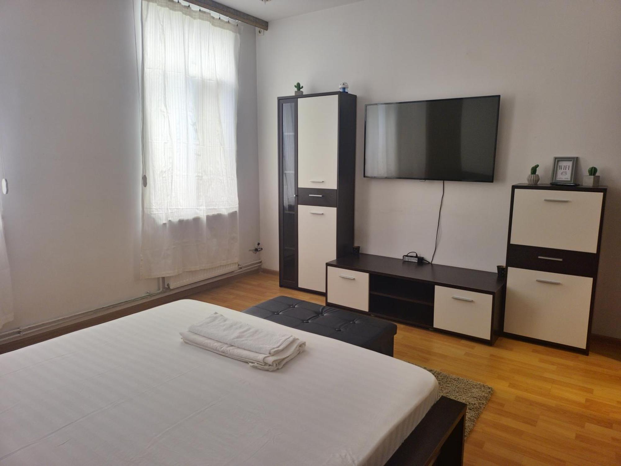 Aparthotel Yanis Bukarest Kültér fotó
